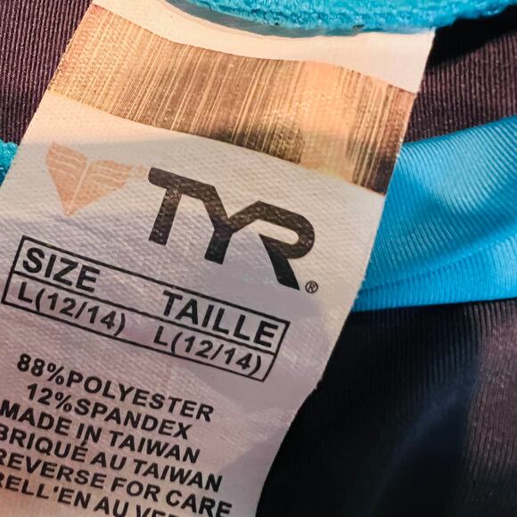Tyr Top Base Layer Long Sleeve Swim - Kids L - Picture 4 of 4